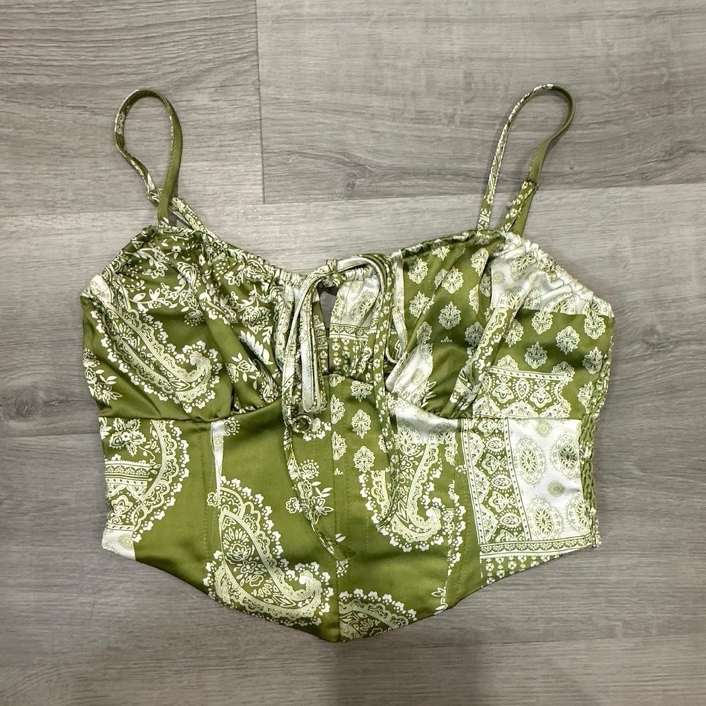 LA Hearts by Pacsun Green Silk Tank Top